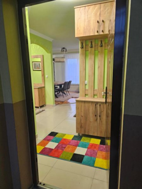Apartman RB, free wi-fi,klima,2 spavaće sobe